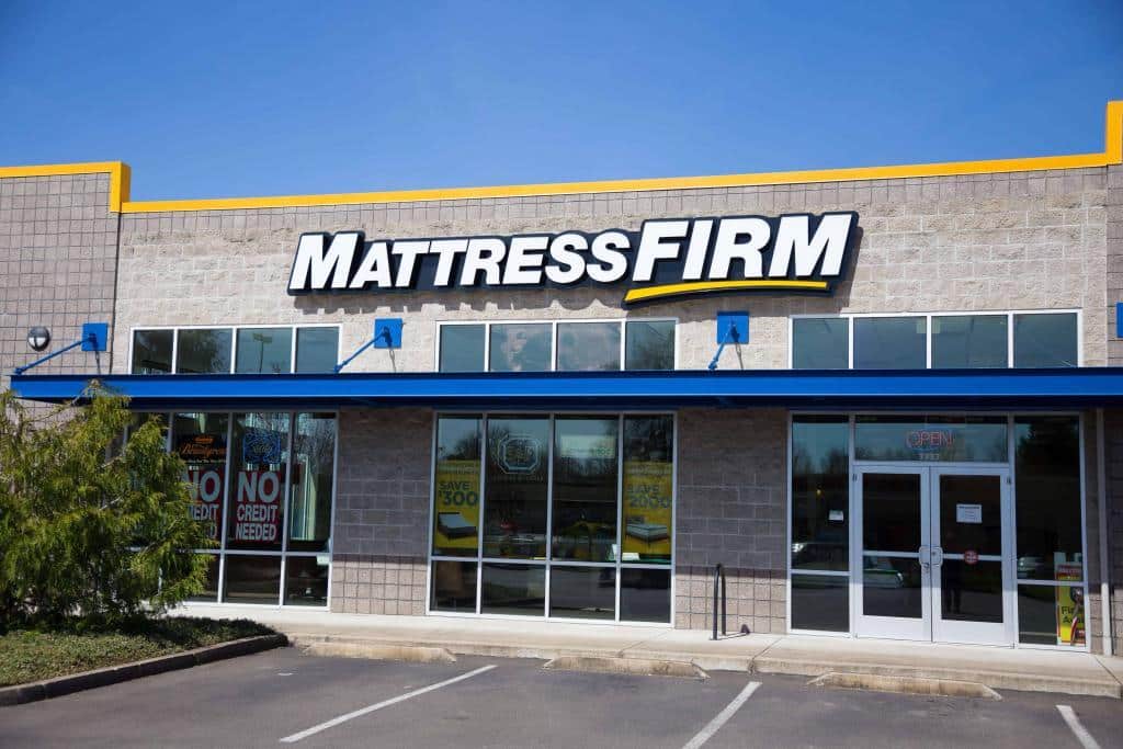 Mattress Firm Issues Ultimatum to Landlords as Battle Over Bankruptcy Closures Begins 25