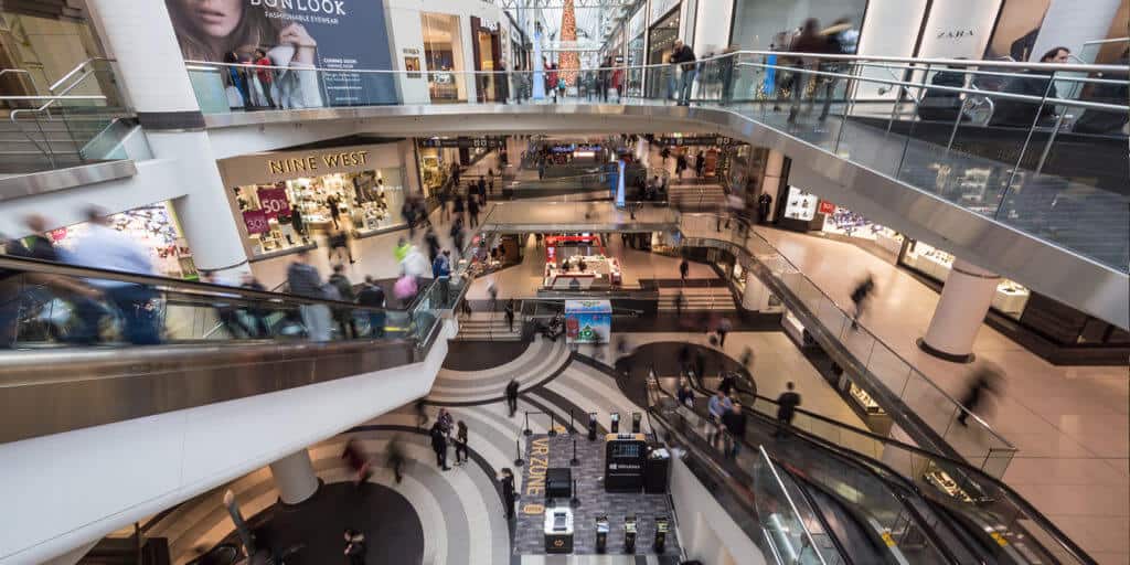 Do Mall Owners Anticipate More Consolidation? 5