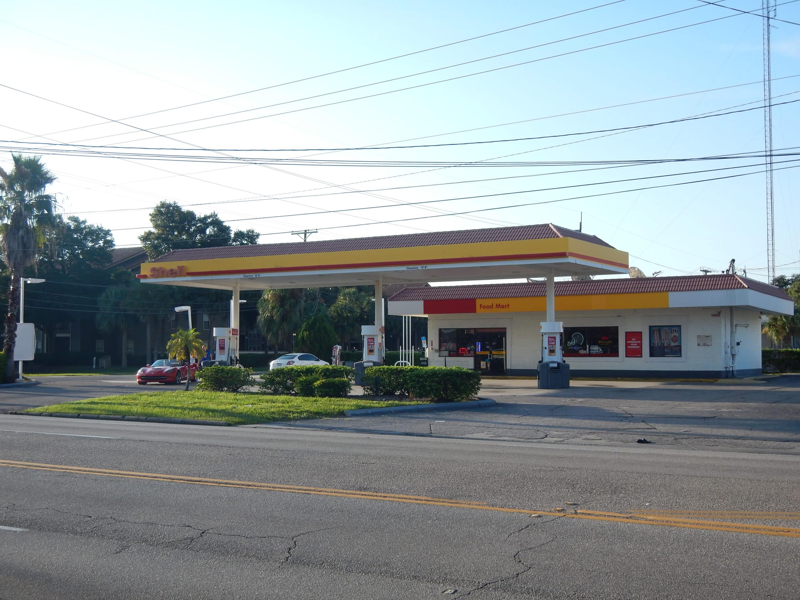 Shell C-Store Gas Station 43