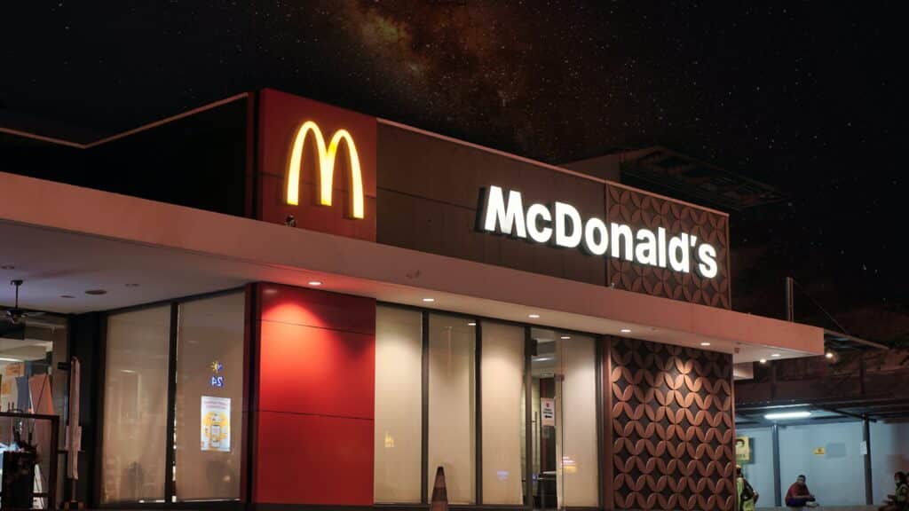 McDonald's Turns Sales Dollars into More Restaurants 3
